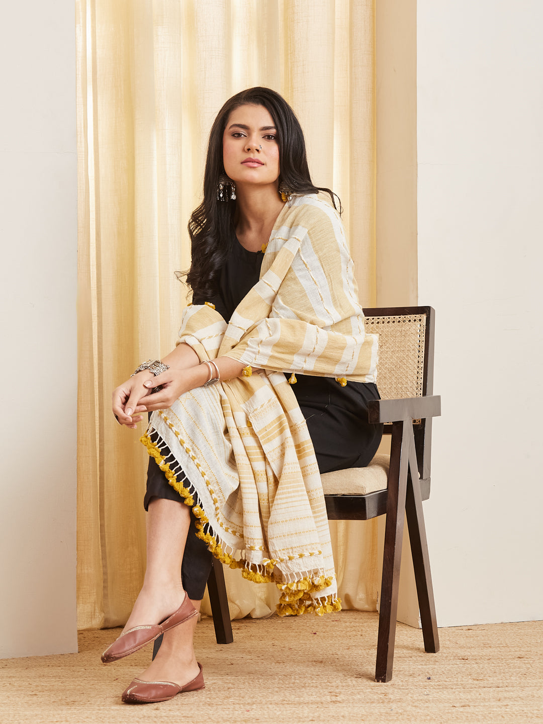 Dhara handwoven Kutchi dupatta in sand and ivory
