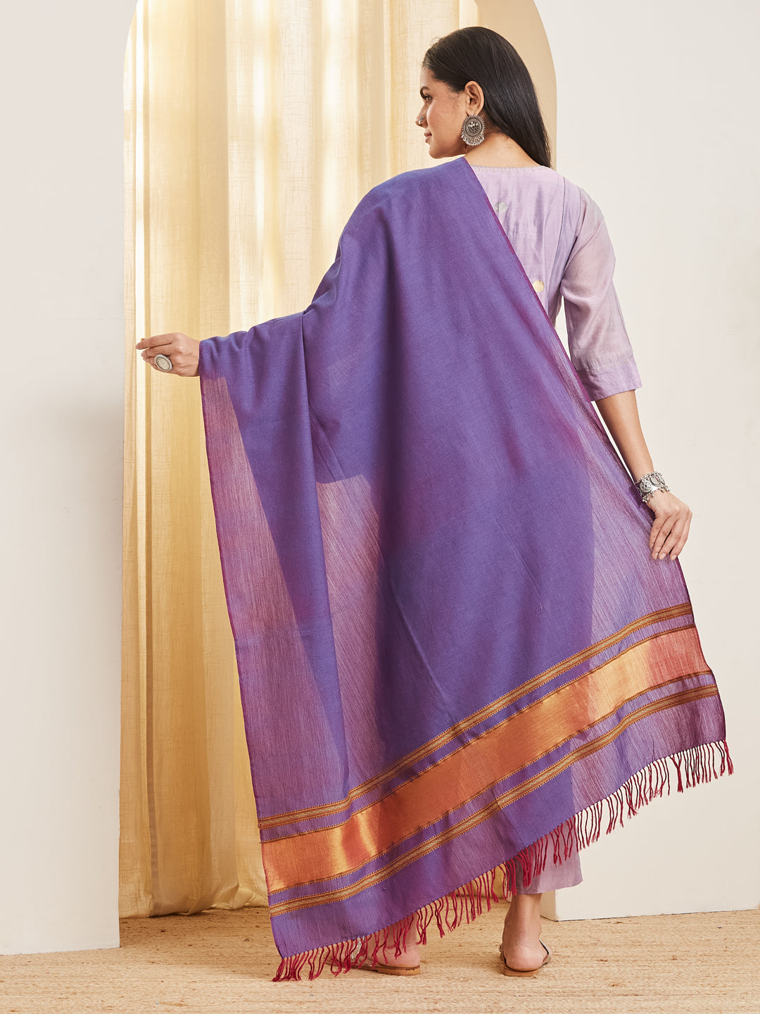 Nilofar amethyst dupatta