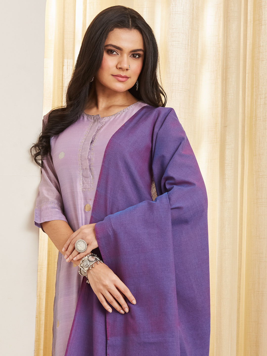 Nilofar amethyst dupatta