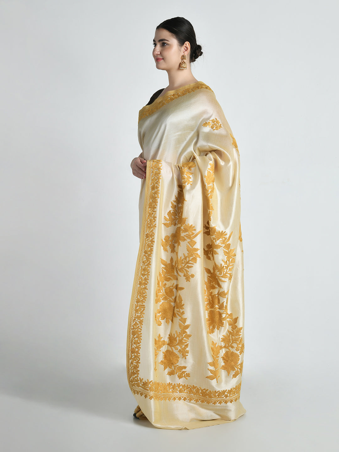 Noor Cream Cocoon Silk Saree with Kashmiri Aari Work – studio shot 4